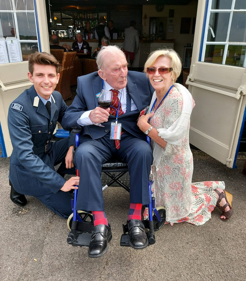 Josh Johnny Val image1 800px