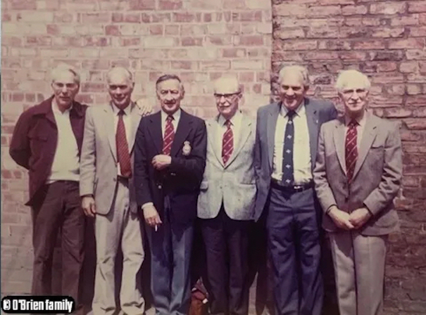 Paint+merge+two+pix+obrien+fam-960w crew only